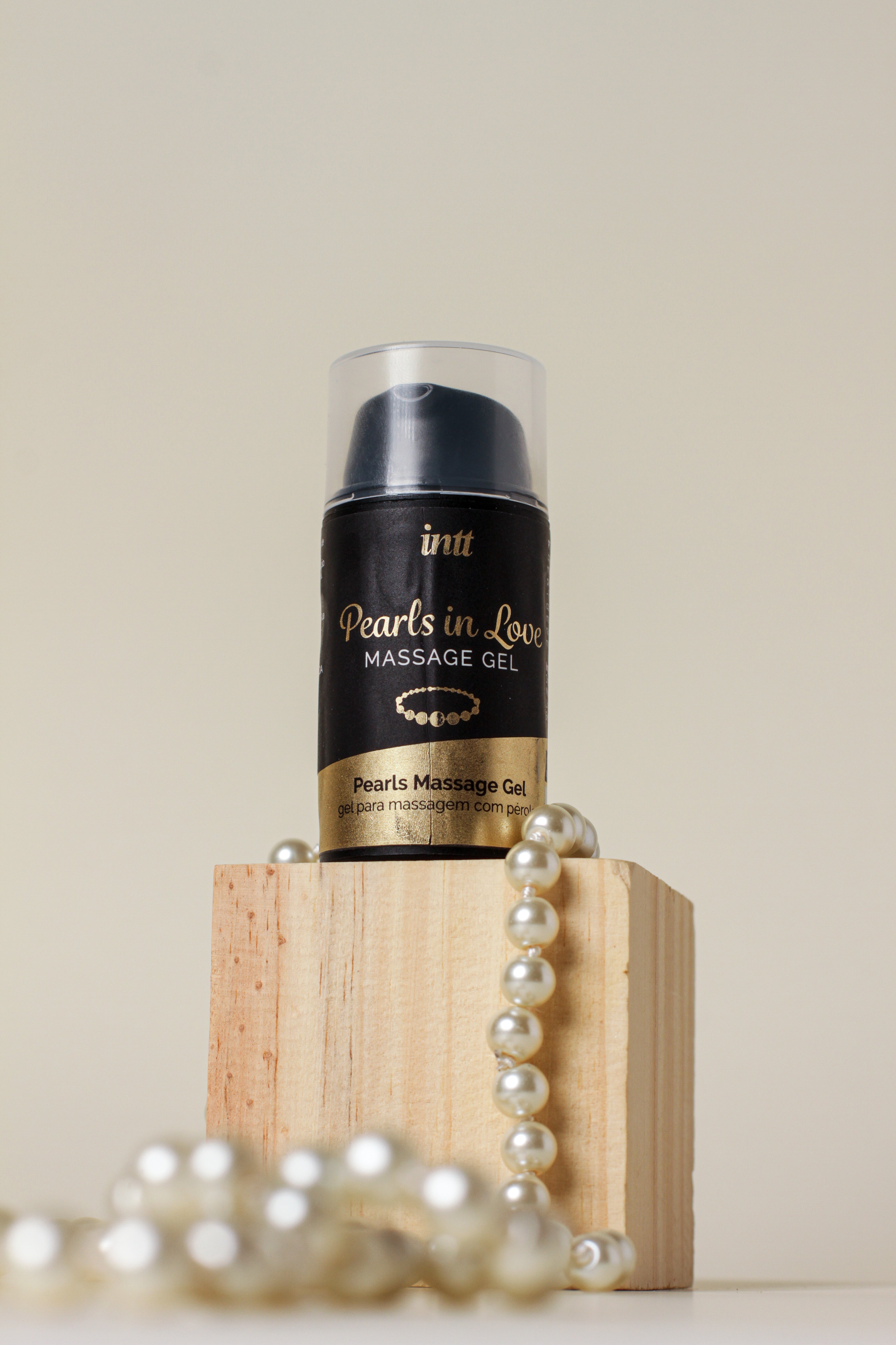 intt-pearls-in-love-perlenkette-mit-stimulationsgel-set image 4