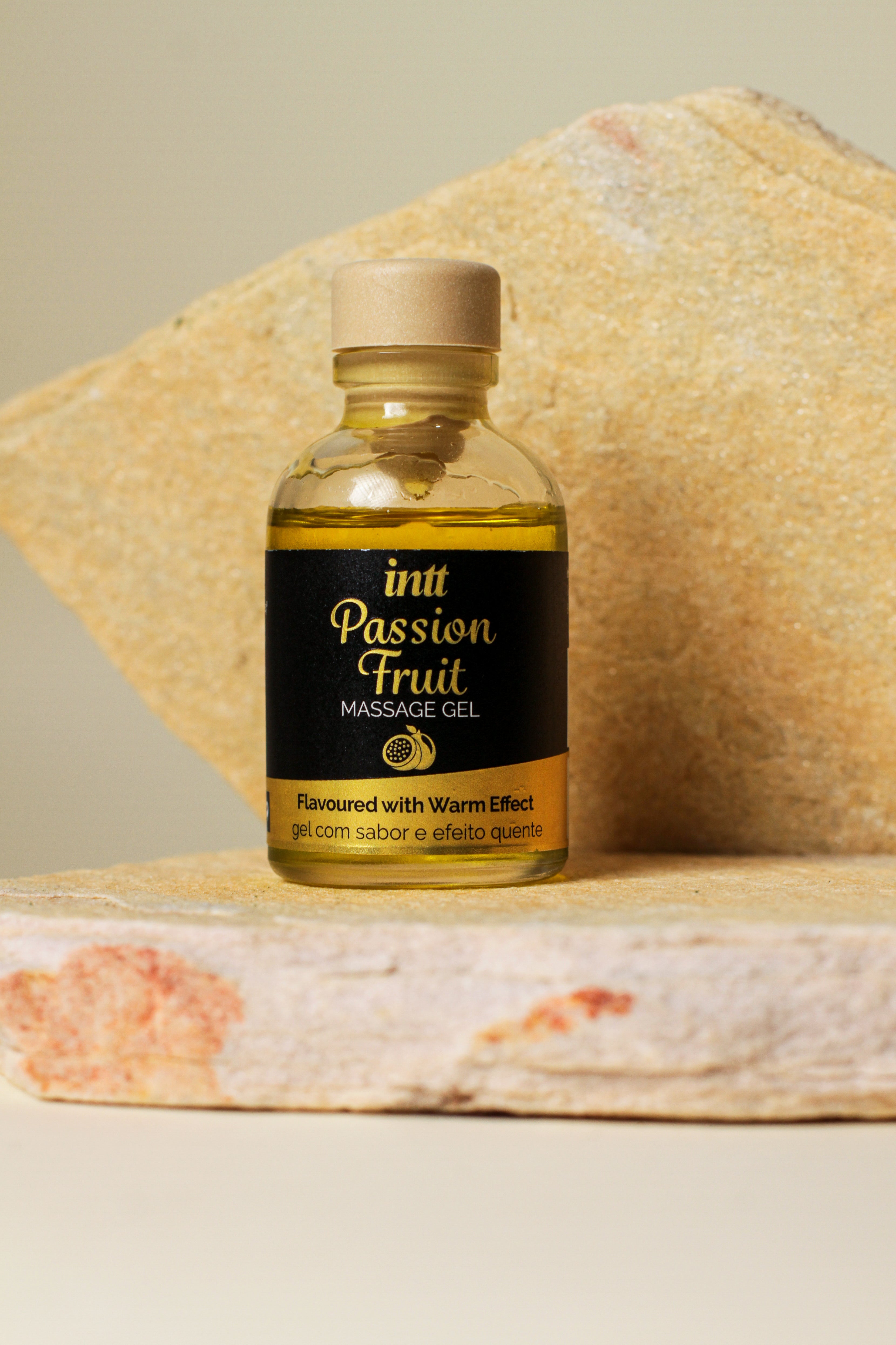 intt-passion-fruit-massage-gel-k-ssbares-massagegel-passionsfrucht image 4